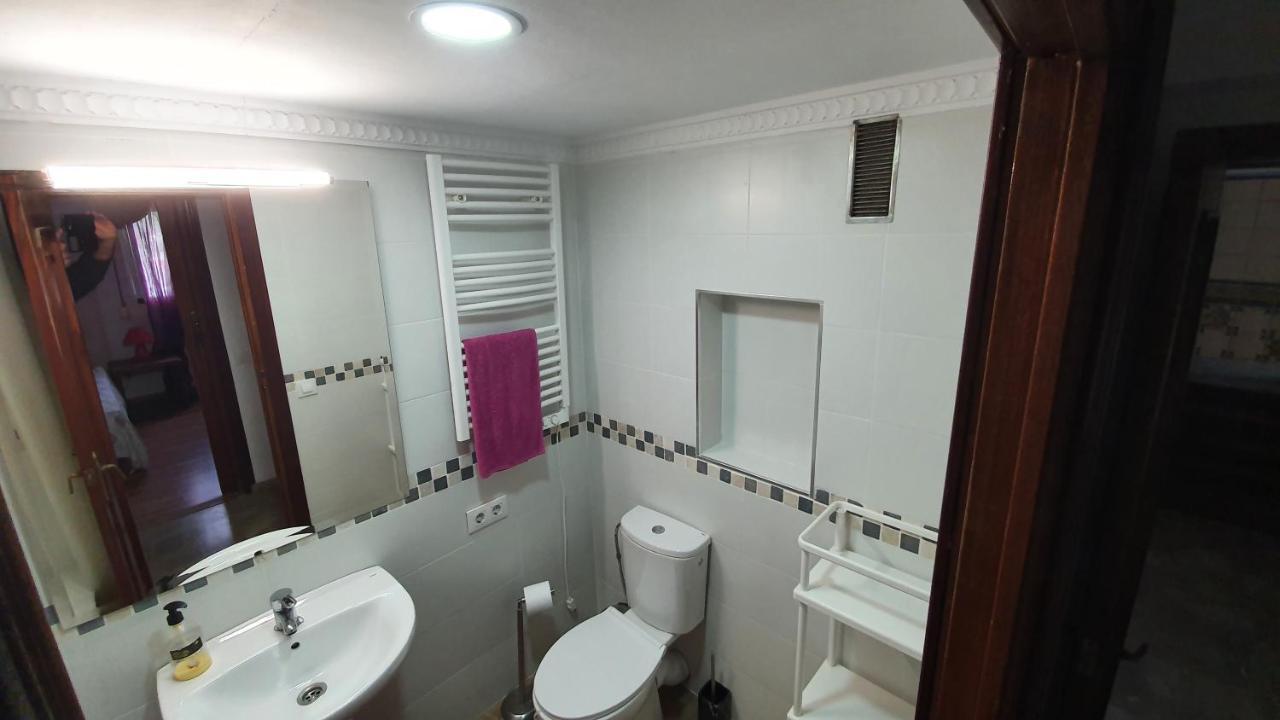 Visit Gibraltar Stay In La Linea For Less! La Línea de la Concepción Εξωτερικό φωτογραφία
