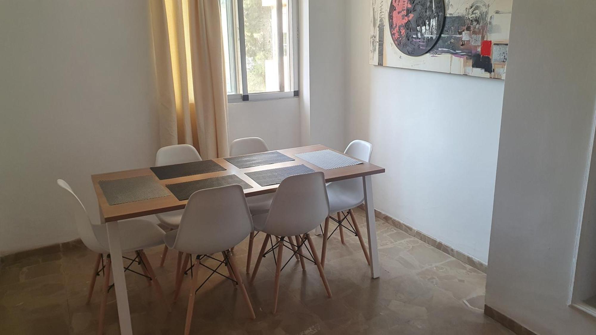 Visit Gibraltar Stay In La Linea For Less! La Línea de la Concepción Εξωτερικό φωτογραφία