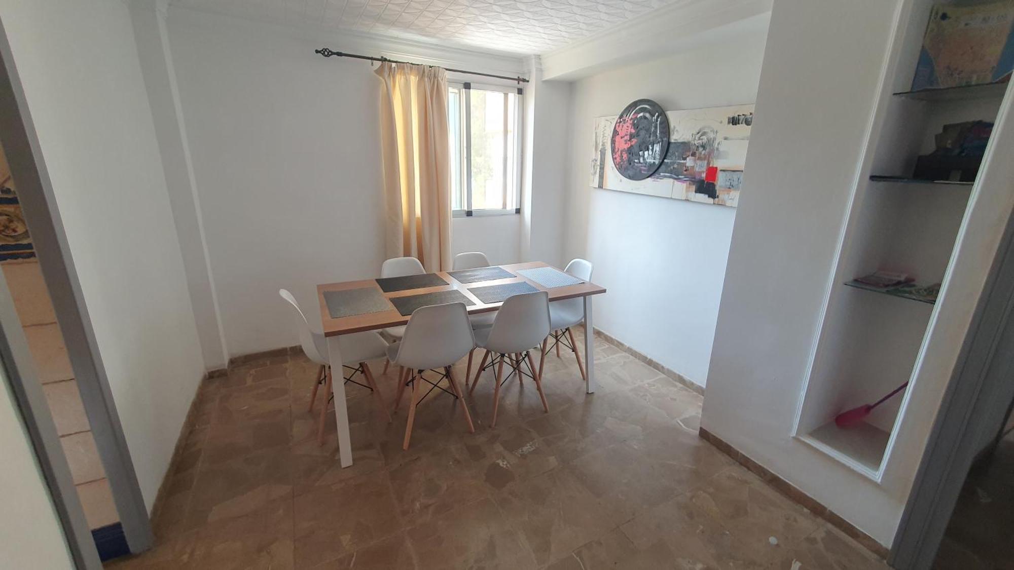 Visit Gibraltar Stay In La Linea For Less! La Línea de la Concepción Εξωτερικό φωτογραφία