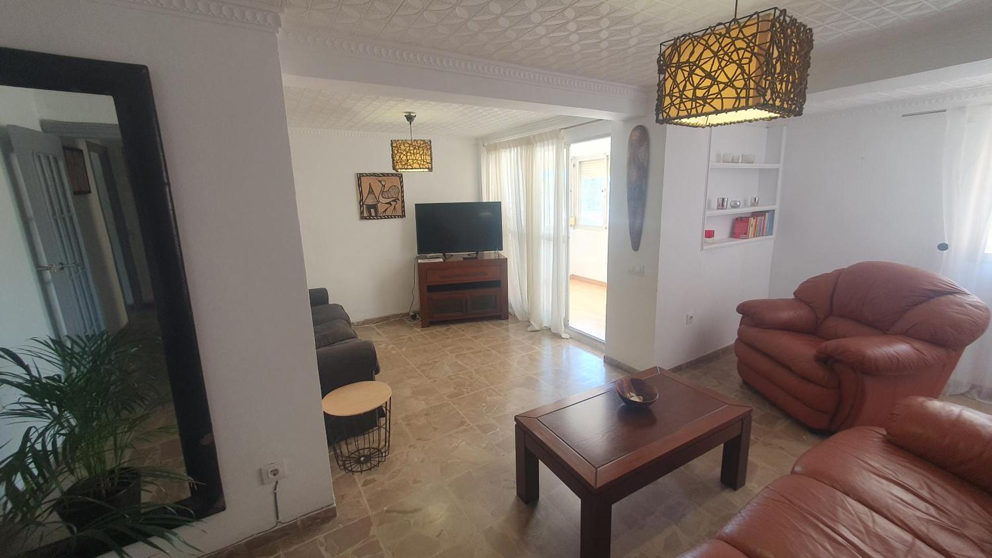 Visit Gibraltar Stay In La Linea For Less! La Línea de la Concepción Εξωτερικό φωτογραφία